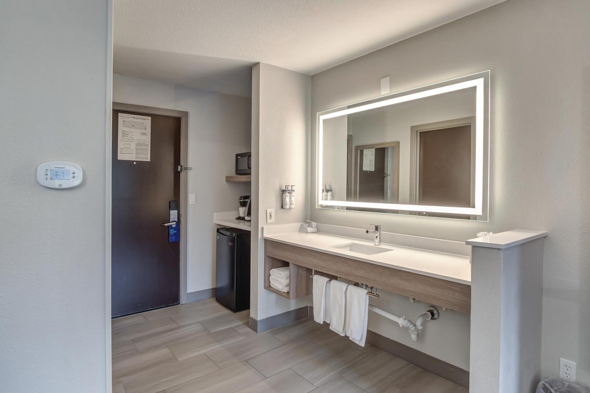 Holiday Inn Express Portland East - Columbia Gorge By Ihg Troutdale Buitenkant foto
