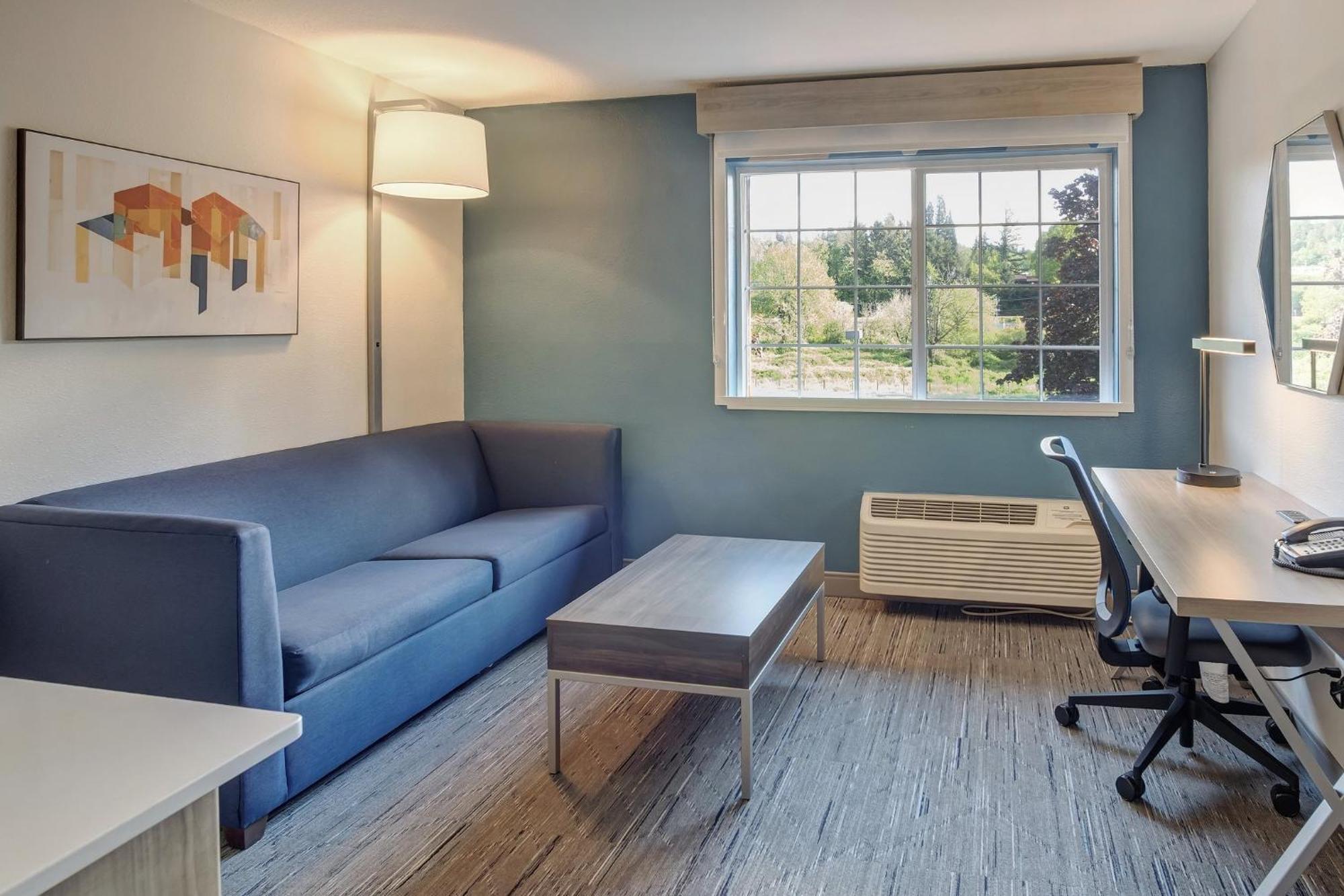 Holiday Inn Express Portland East - Columbia Gorge By Ihg Troutdale Buitenkant foto