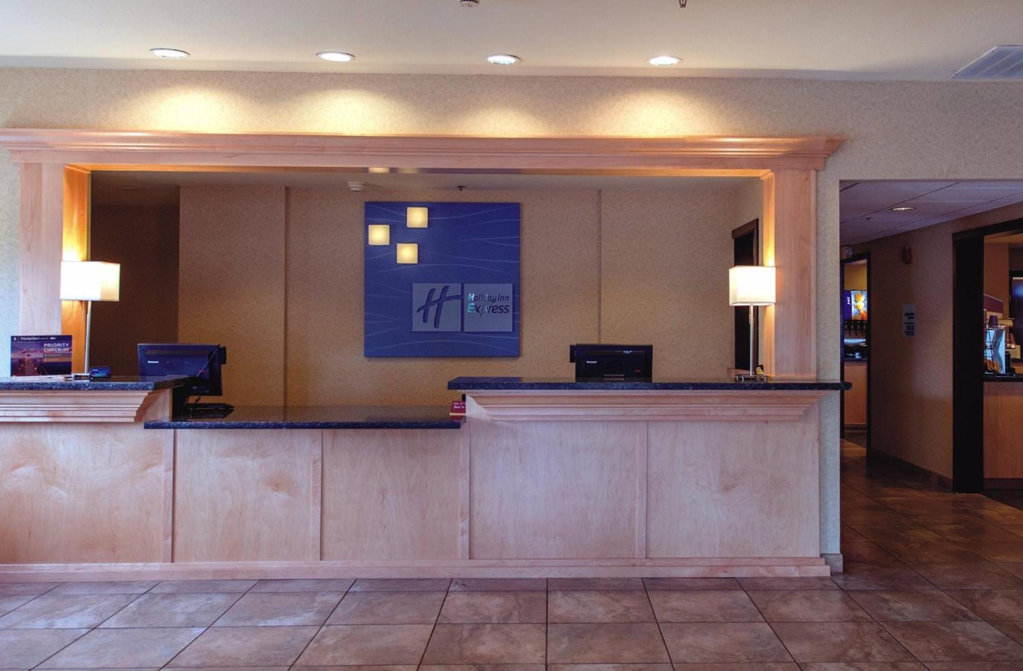 Holiday Inn Express Portland East - Columbia Gorge By Ihg Troutdale Buitenkant foto