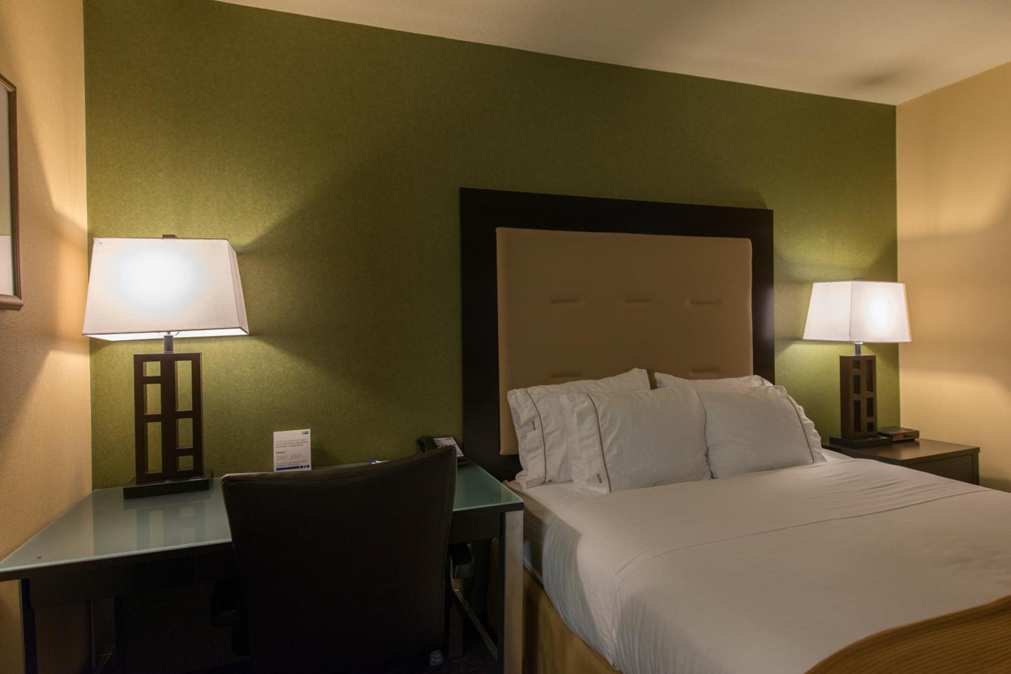 Holiday Inn Express Portland East - Columbia Gorge By Ihg Troutdale Buitenkant foto