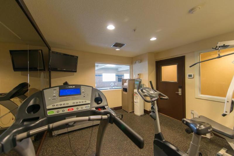 Holiday Inn Express Portland East - Columbia Gorge By Ihg Troutdale Buitenkant foto